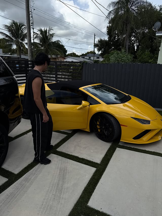 Luxury lifestyle from crypto trading